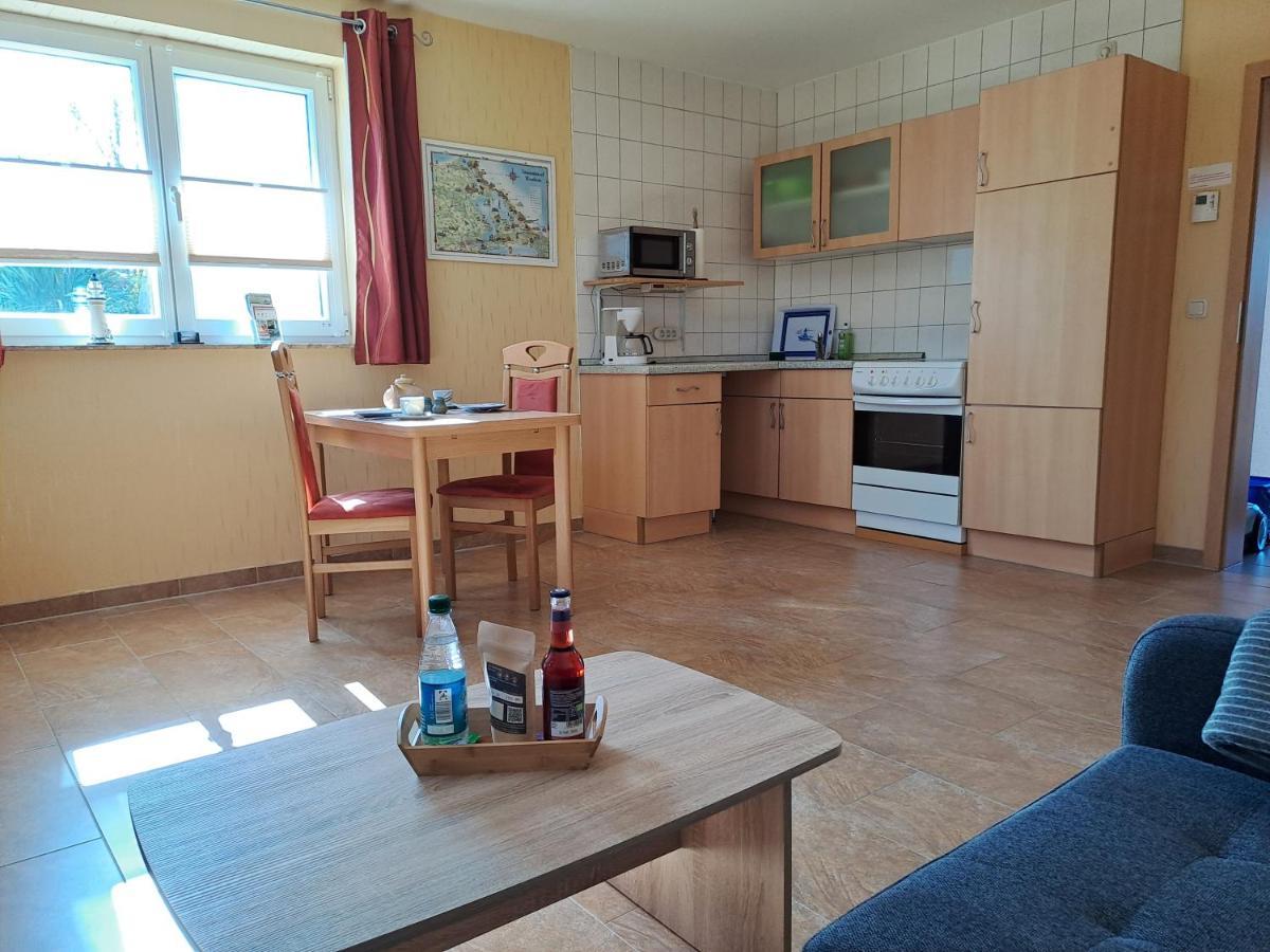 Ferienwohnung Riemer Garz  ภายนอก รูปภาพ