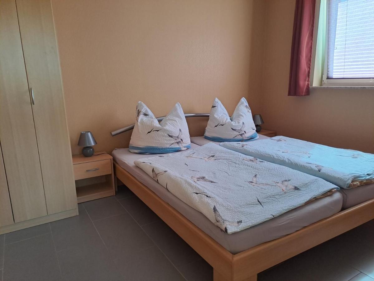 Ferienwohnung Riemer Garz  ภายนอก รูปภาพ